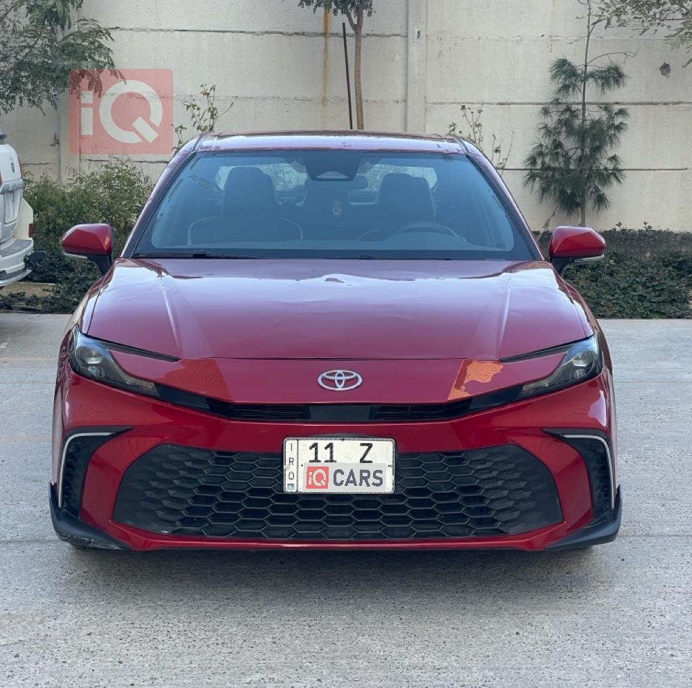 تۆیۆتا کامری